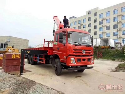 東風特商后八輪隨車吊 高效清障，廠家直銷的卓越選擇